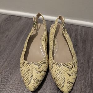 Vionic Yellow Snake Print Slingback Flats